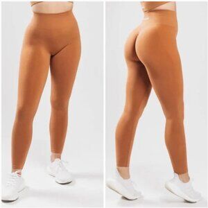 Alphalete Amplify Leggings Mandarin Orange Women's Large Booty Scrunch Workout